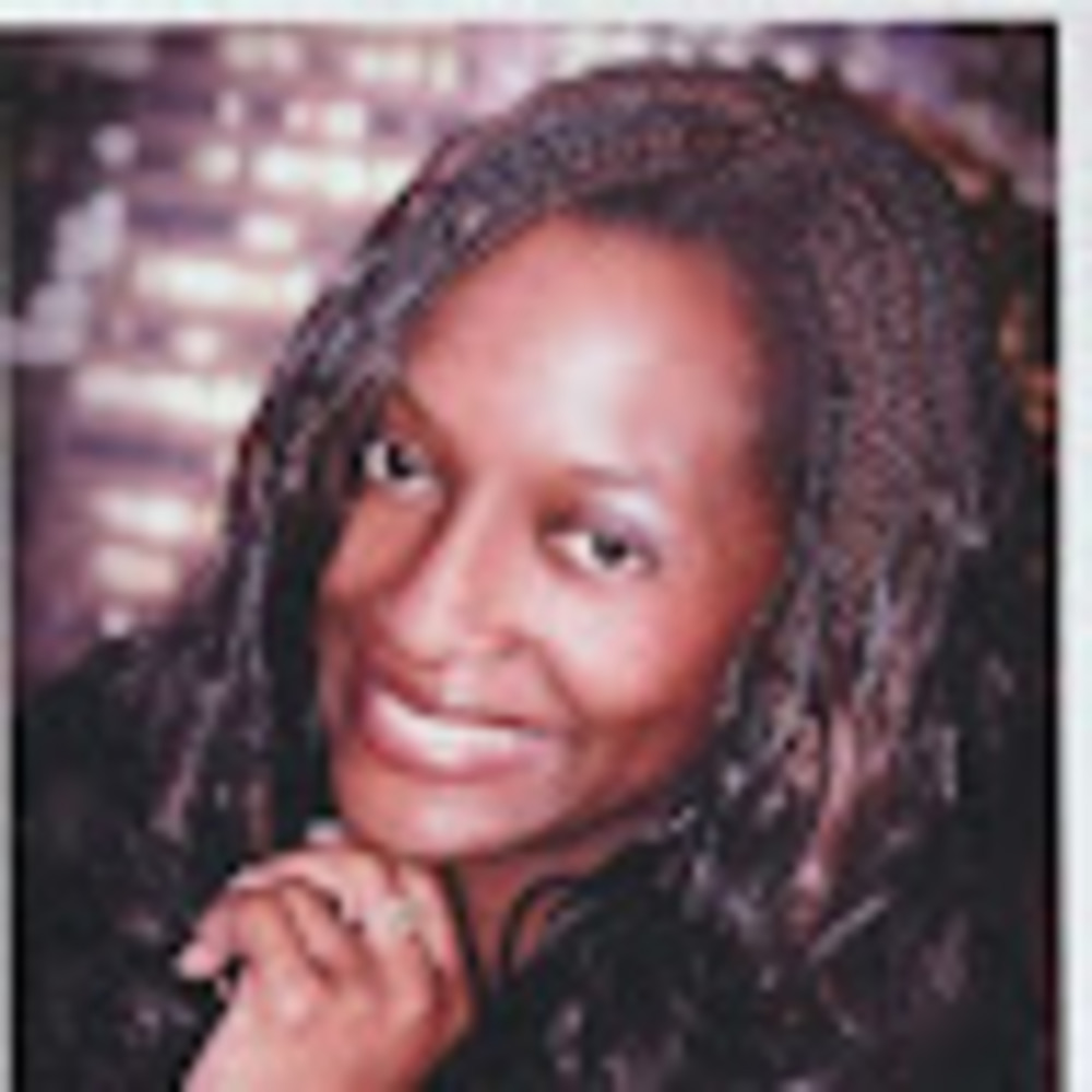 Meet your Posher, Alicia
